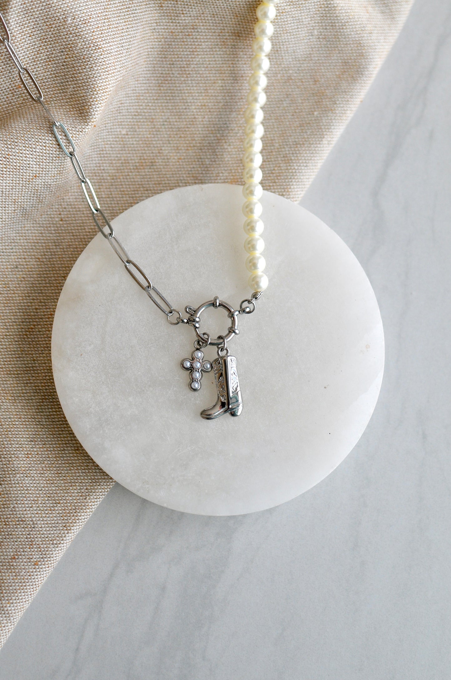 Pearl & Paperclip Pendant Necklace Chain