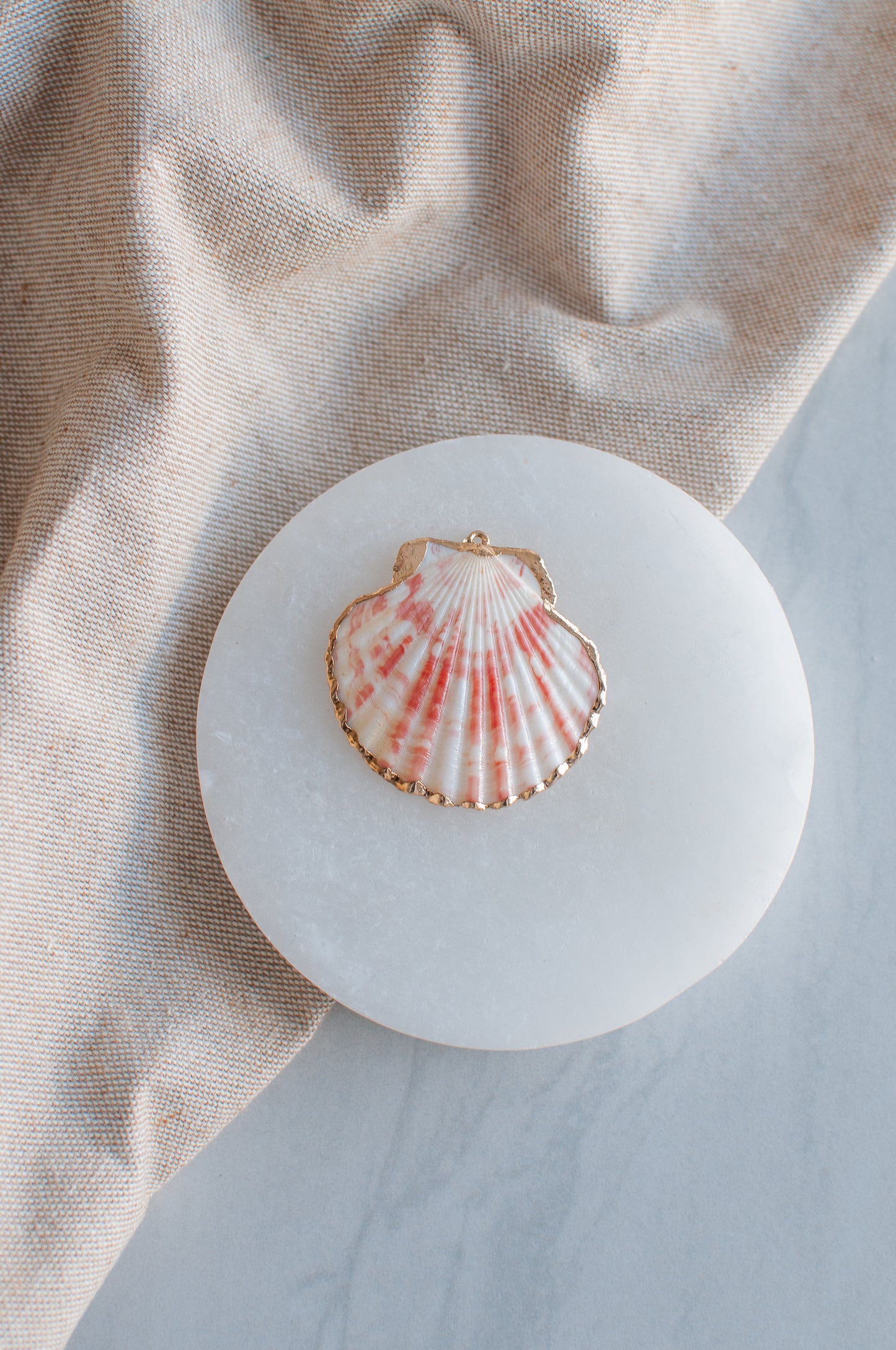 Statement Shell Charm