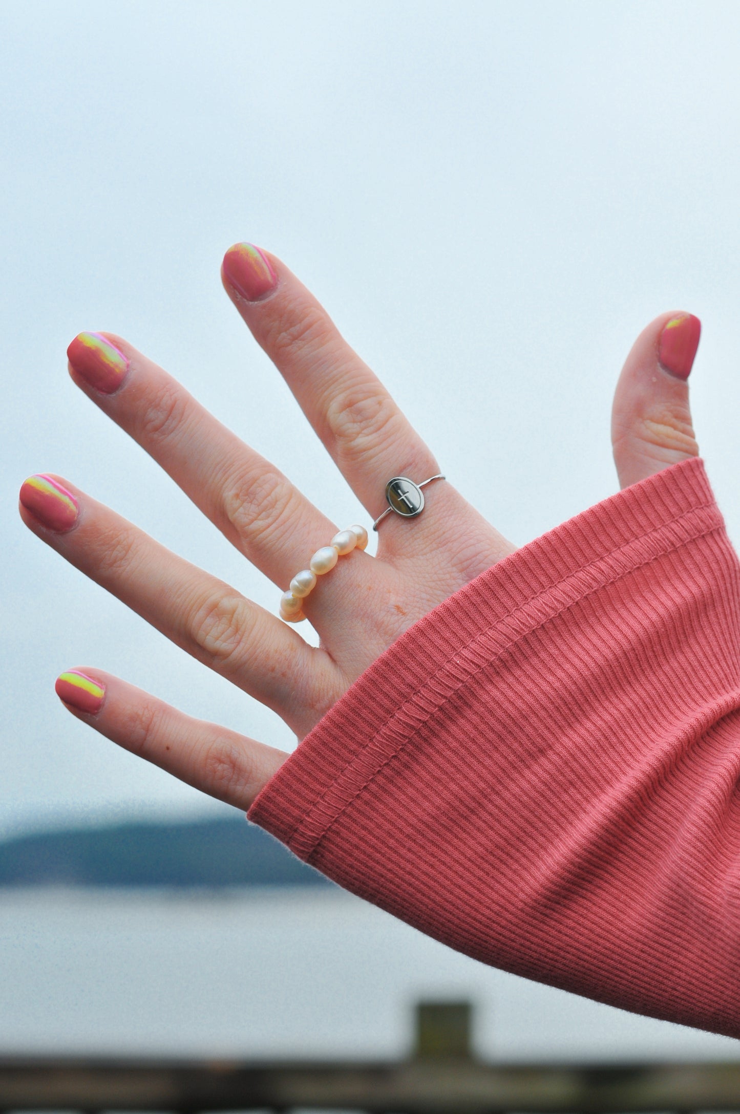 Oval Cross Ring