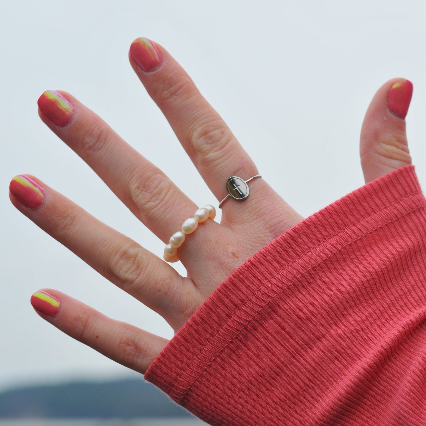 Oval Cross Ring