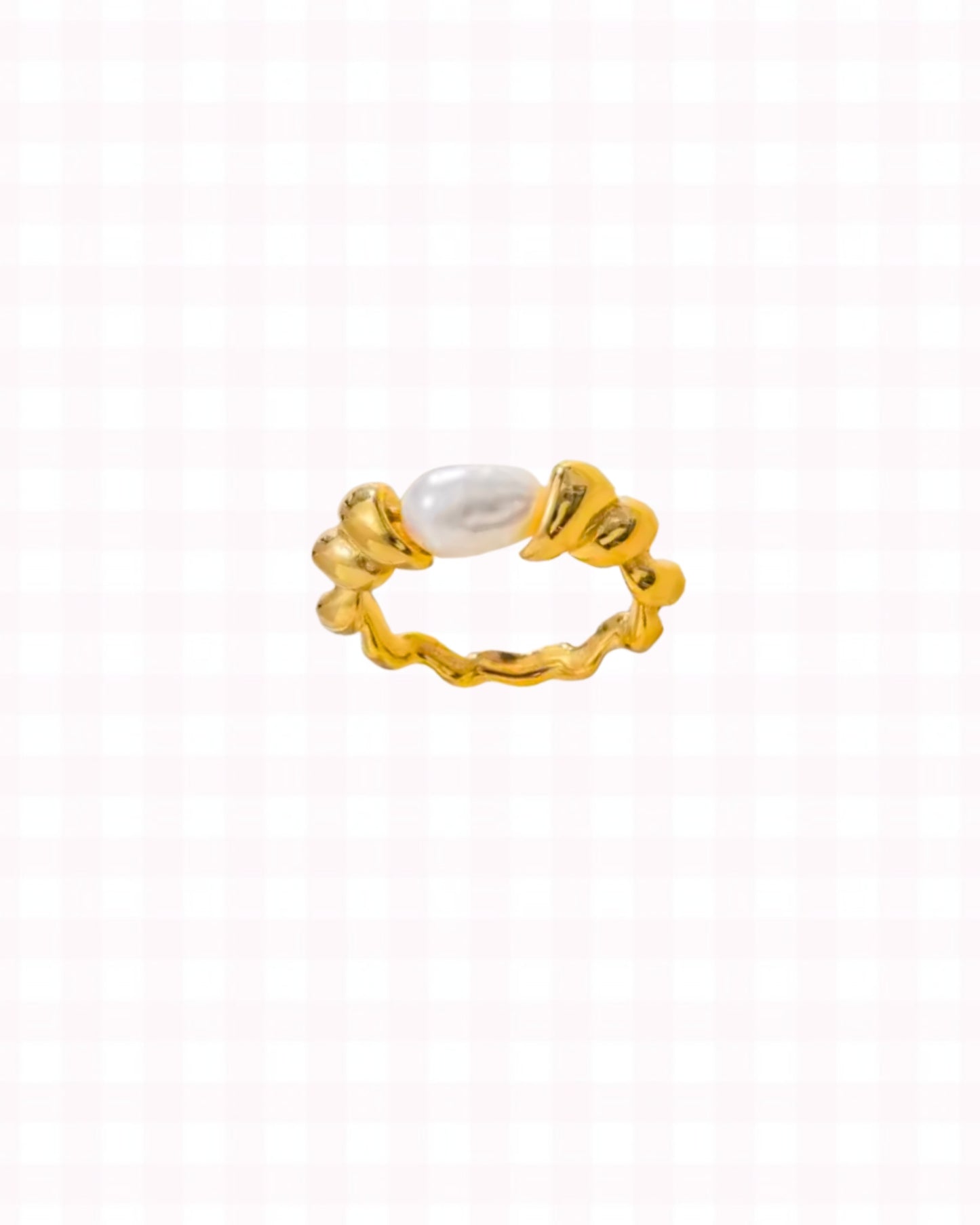 Riley Pearl Twist Ring