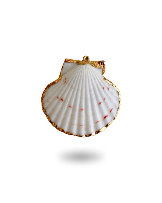 Statement Shell Charm