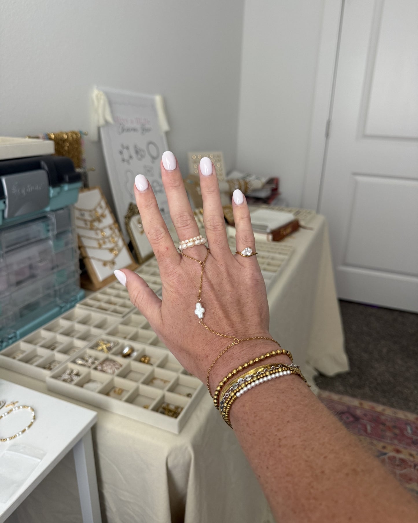 Pearl Cross Hand Chain