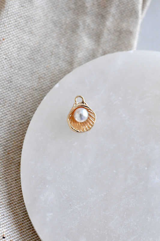 Seashell & Pearl Charm