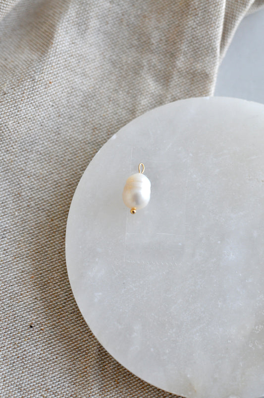Pearl Charm