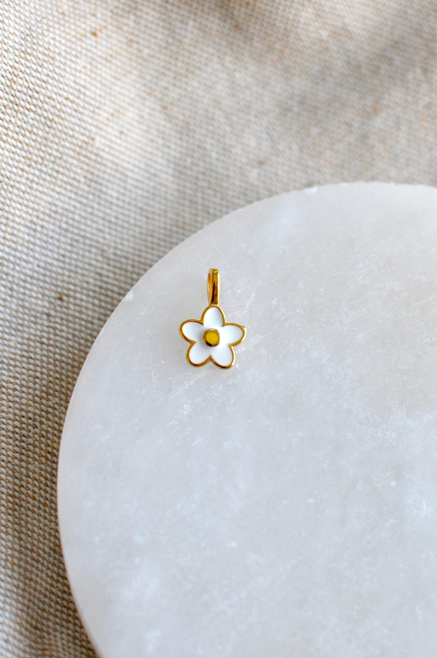 Daisy Charm