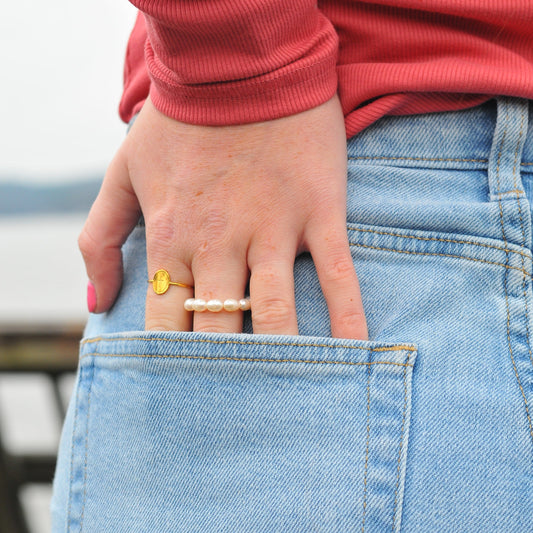 Oval Cross Ring